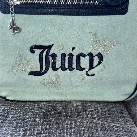 🆕 JUICY COUTURE Wingin It Backpack - Picture 4 of 16